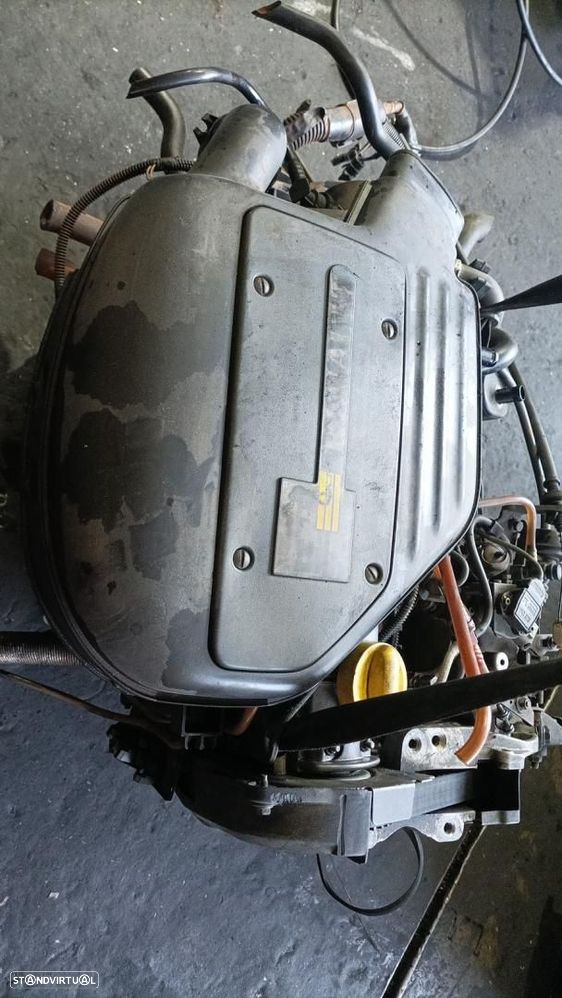 MOTOR COMPLETO | RENAULT CLIO II Caixa (SB0/1/2_) | 98 - | Ref: F8Q630 - 3