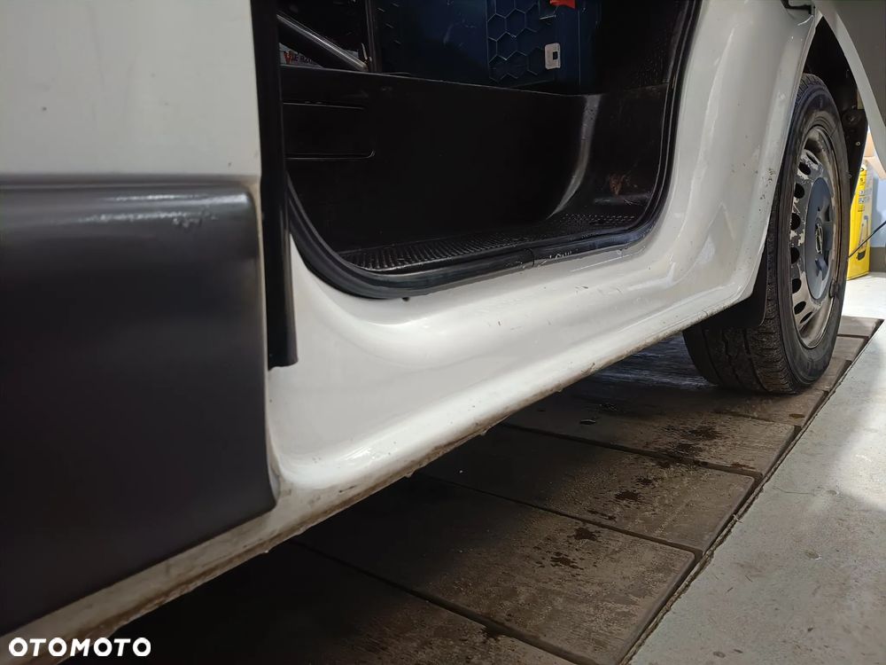 Opel Vivaro 2012