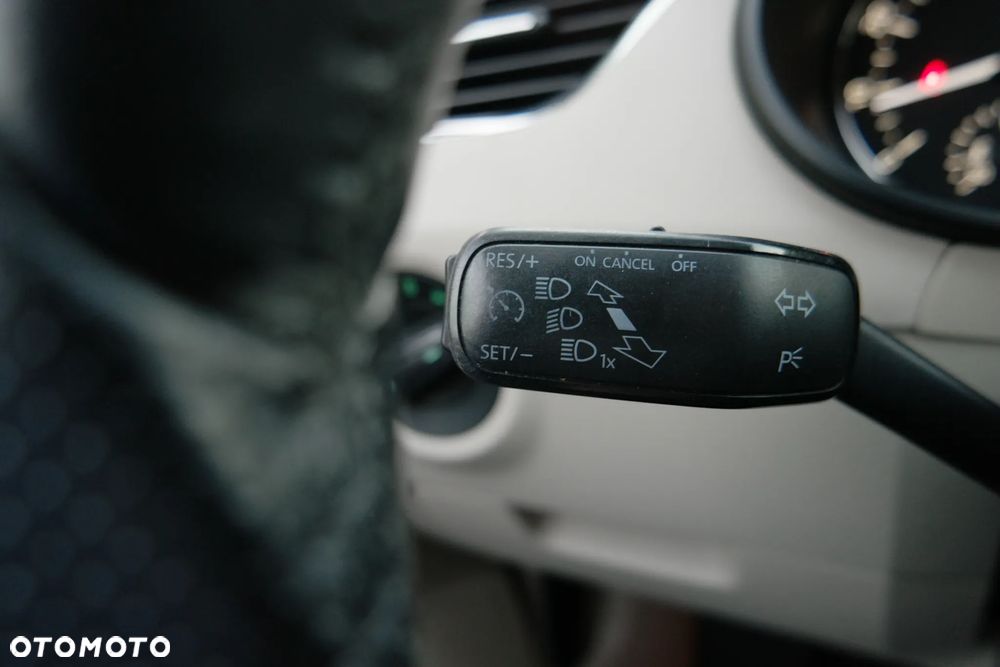 Skoda Octavia 1.8 TSI Style DSG - 32