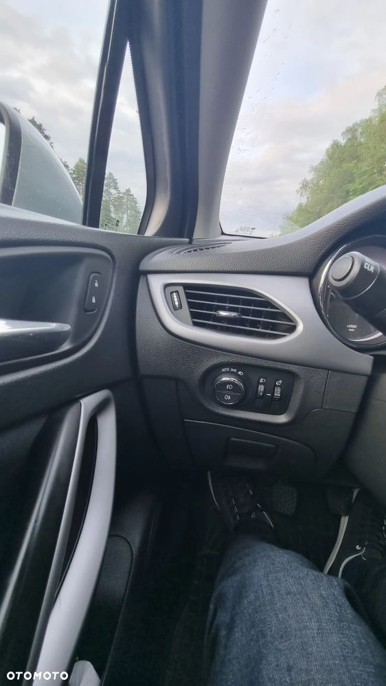 Opel Astra - 18