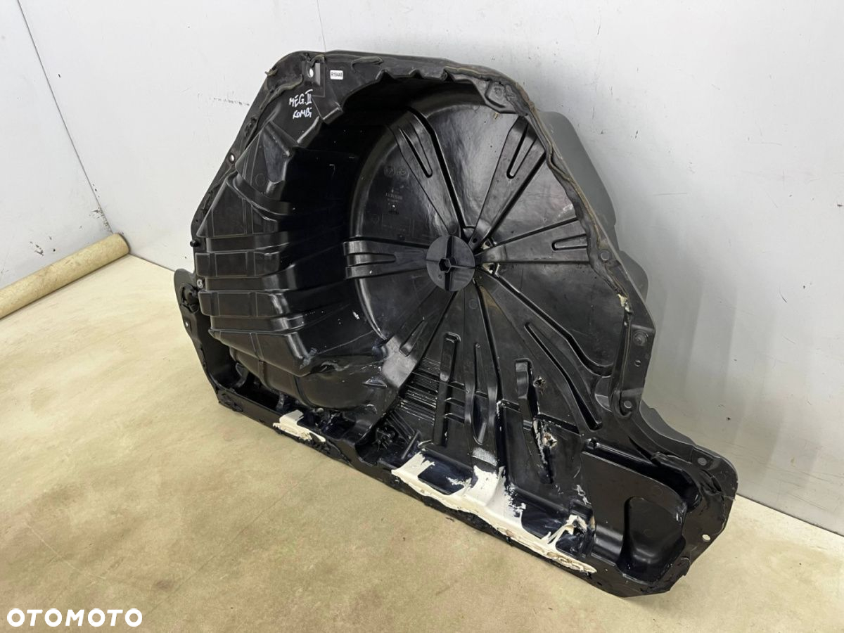 Podłoga bagażnika Renault Megane 2 II kombi 02-09r. wanna koła zapasowego plastikowa 8200299694 - 2