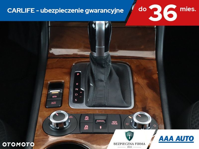 Volkswagen Touareg - 19