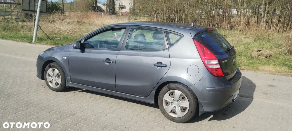 Hyundai i30 1.4 Classic EU5 - 3