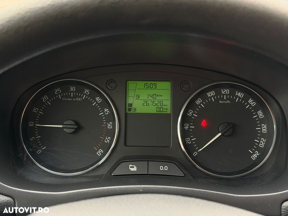 Skoda Fabia 1.2 TDI DPF Combi GreenLine - 13