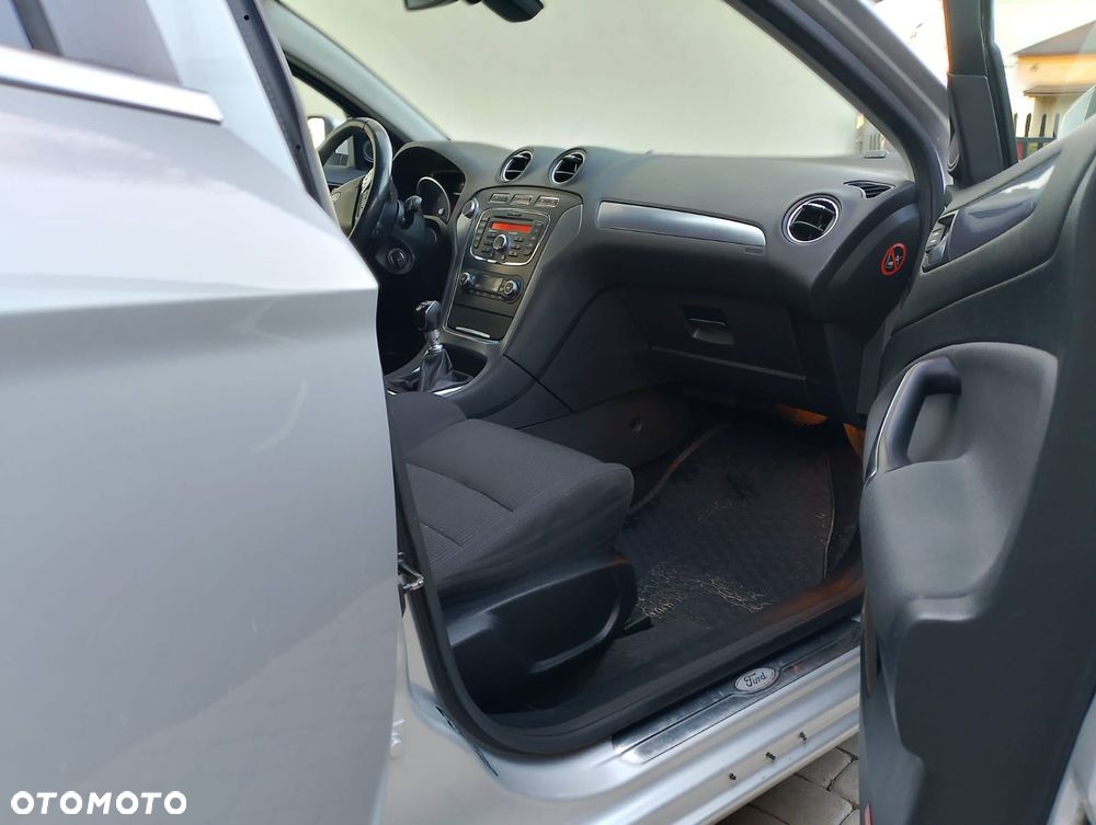Ford Mondeo 2.0 TDCi Trend - 6