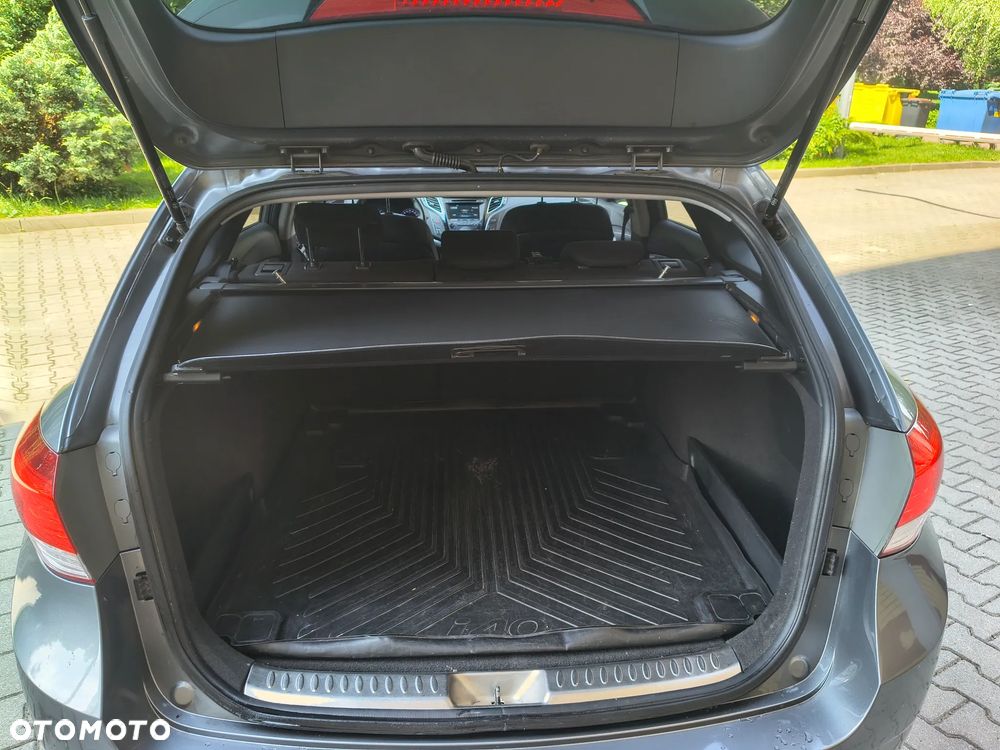 Hyundai i40 - 11