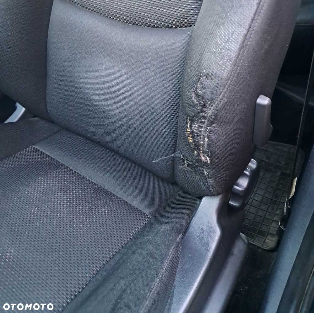 Hyundai i30 1.4 Comfort - 26