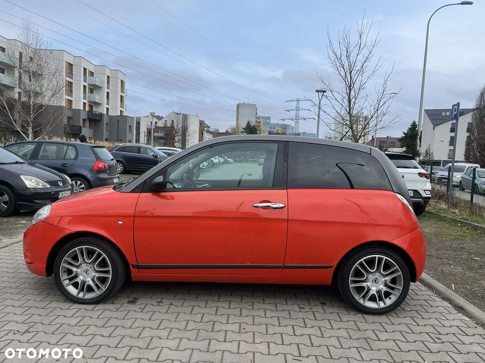 Lancia Ypsilon 1.3 SMomoDesign (4os.) - 6