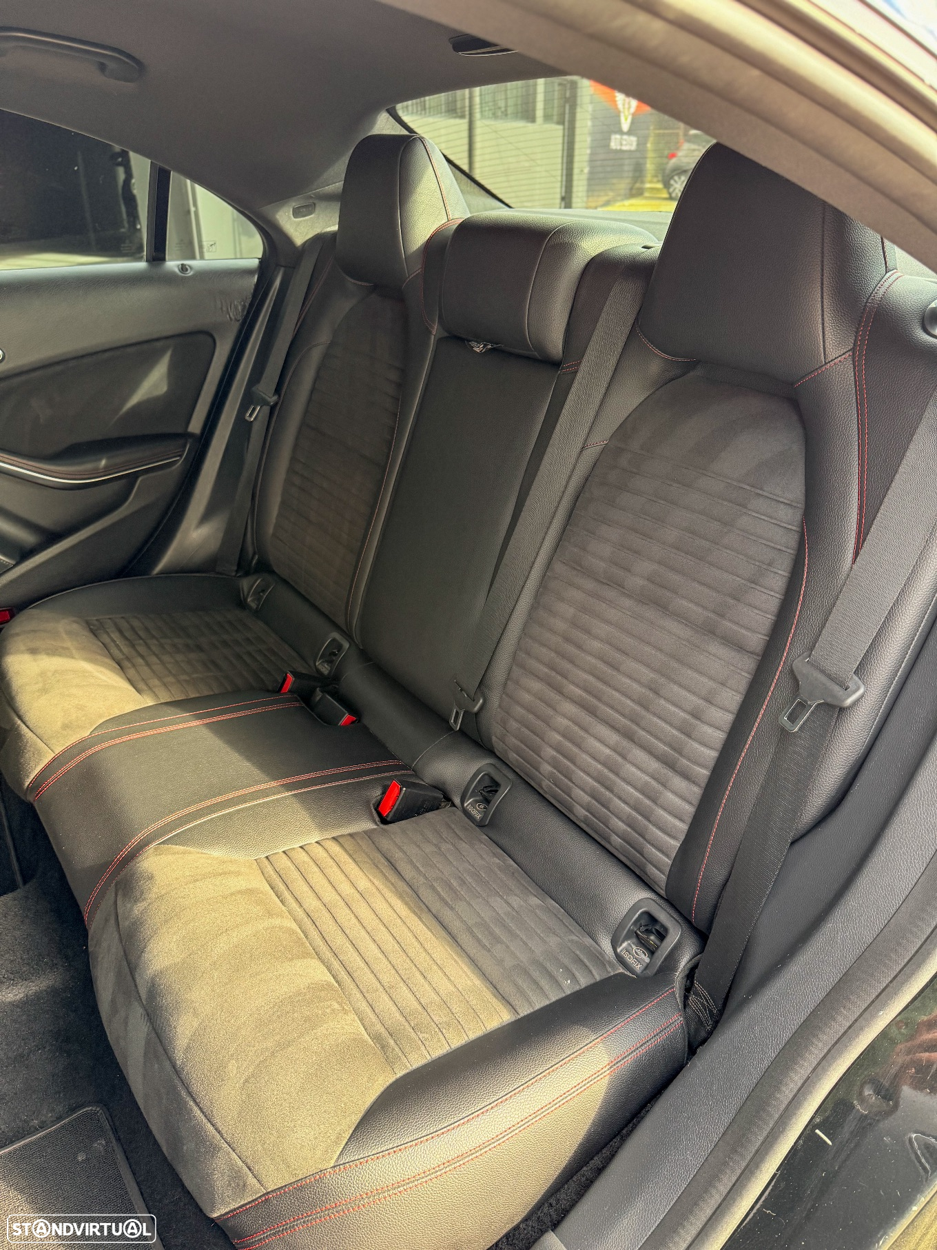 Mercedes-Benz CLA 200 d Shooting Brake AMG Line Aut. - 8
