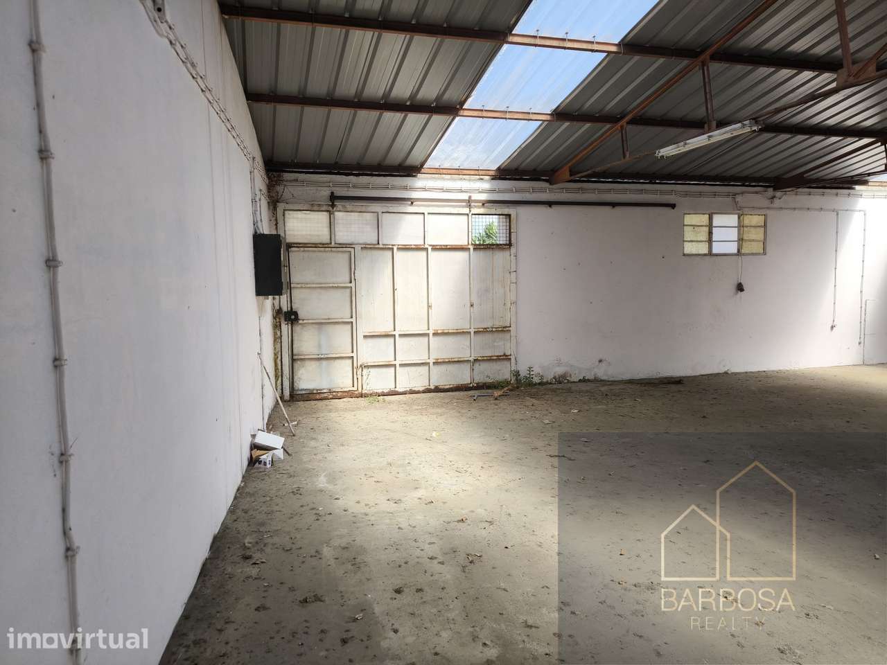 Venda armazém 217m2: ZI Leça Palmeira+Marshopping+Polo logístico APDL - Grande imagem: 2/14