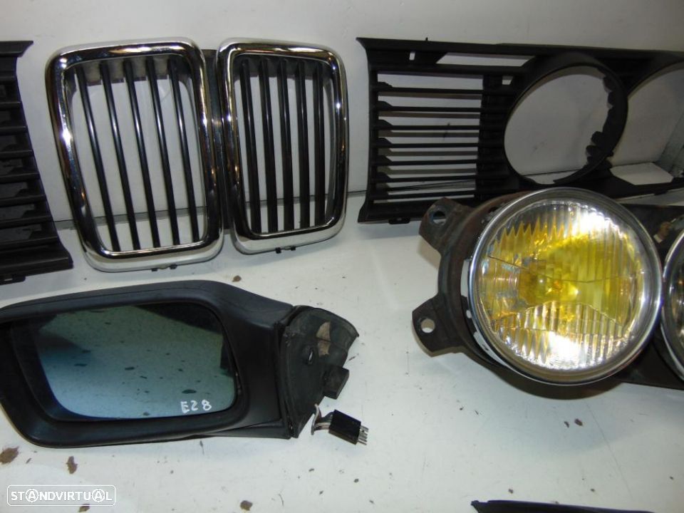 BMW E28 serie 5 conjunto 3 grelhas - 3