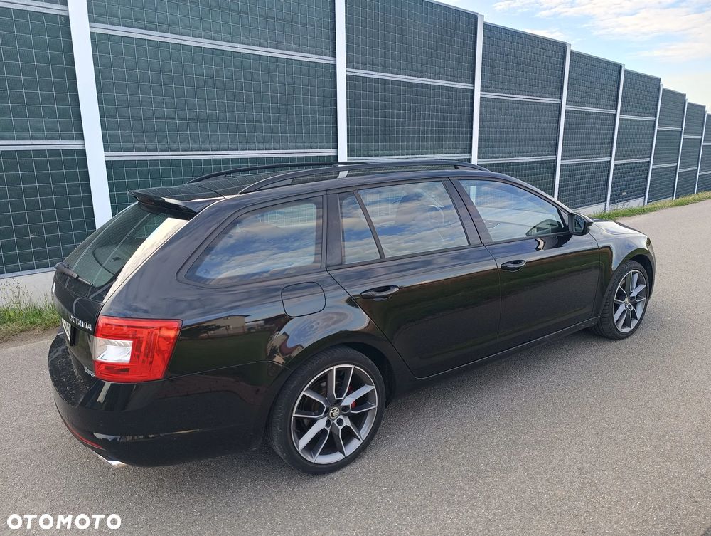 Skoda Octavia 2.0 TDI RS - 10
