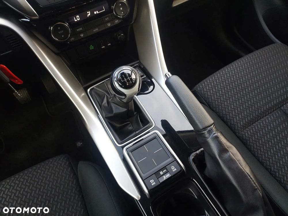 Mitsubishi Eclipse Cross 1.5 T-MIVEC ClearTec 2WD Diamant Edition - 20