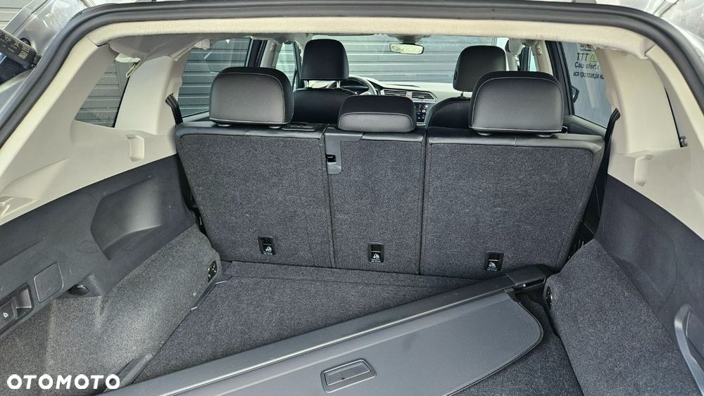 Volkswagen Tiguan - 30