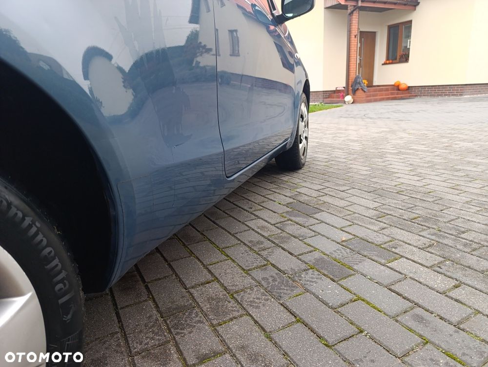 Toyota Yaris 2006 photo 4
