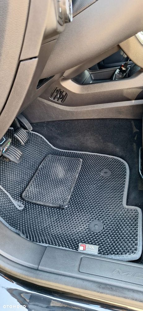Ford Mondeo - 18