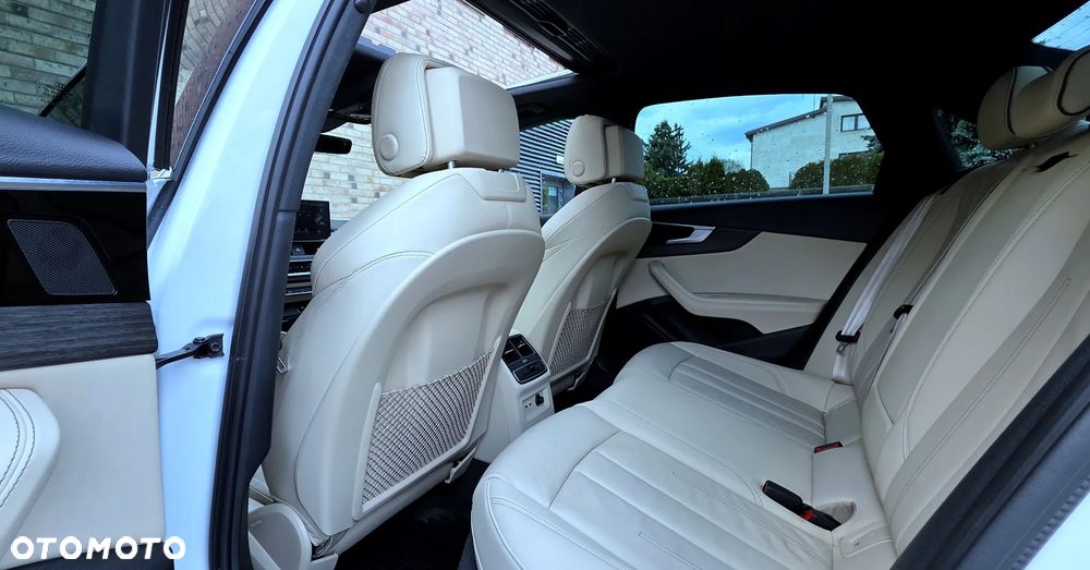 Audi A4 Limousine 45 TFSI quattro S tronic - 13