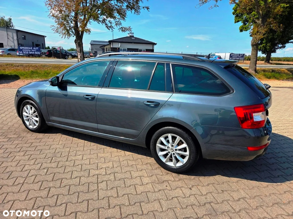 Skoda Octavia Combi 1.4 TSI DSG Style - 14