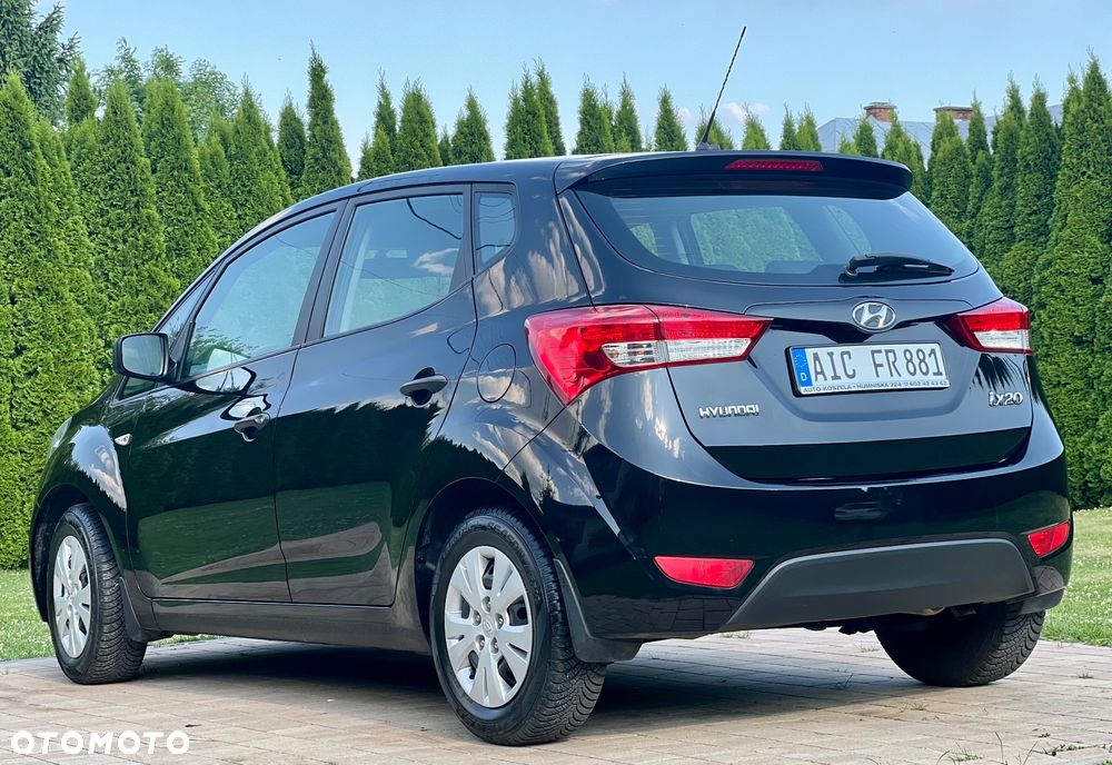 Hyundai ix20 1.4 Trend - 21