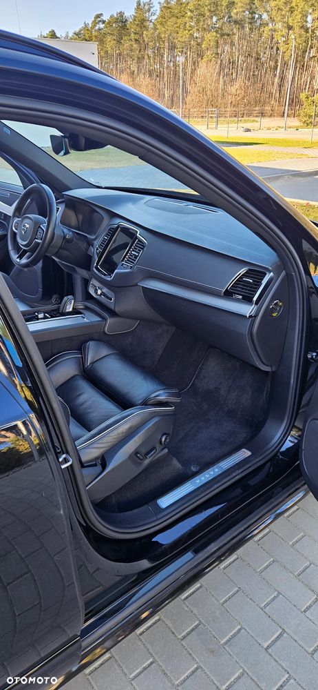 Volvo XC 90 B5 D AWD R-Design 7os - 22