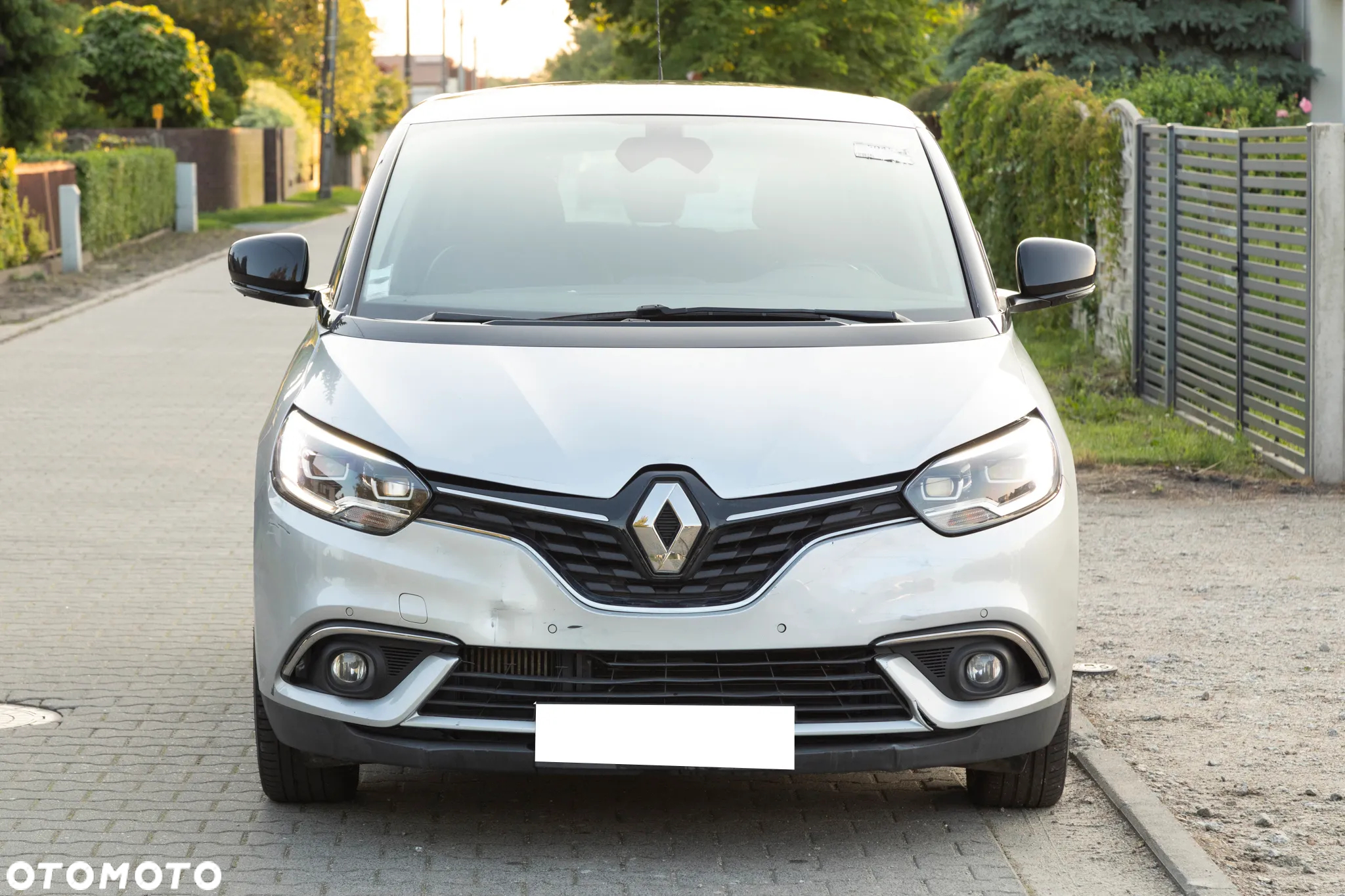Renault Scenic 1.6 dCi Bose - 2