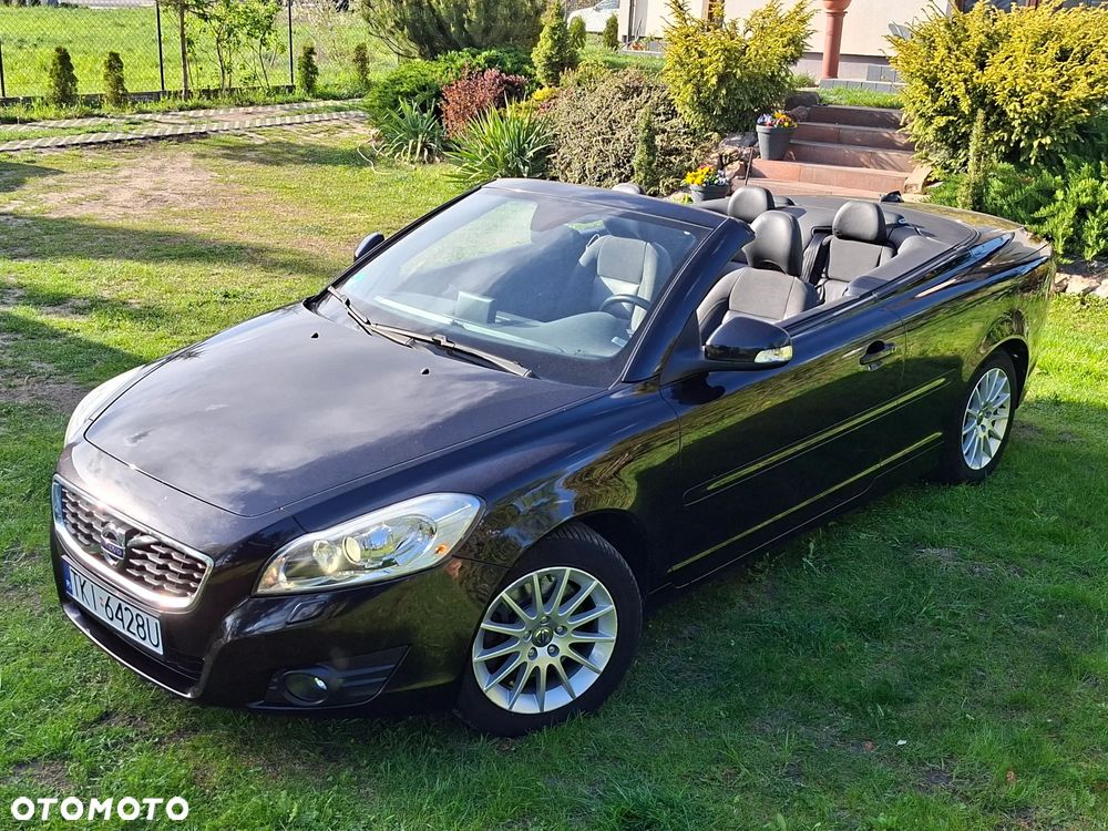 Volvo C70 D3 Momentum - 2