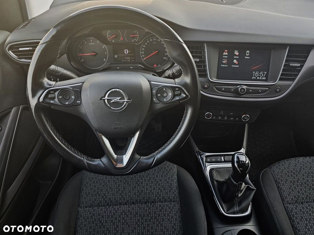 Opel Crossland X 1.2 Enjoy - 10