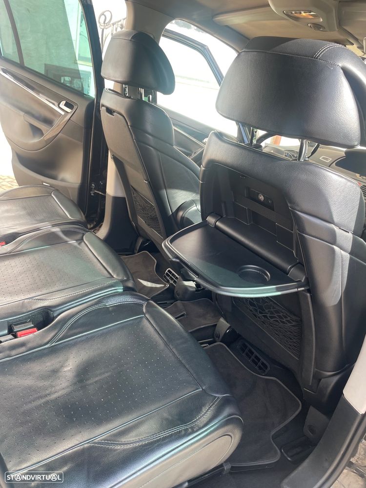 Citroën C4 Grand Picasso - 26