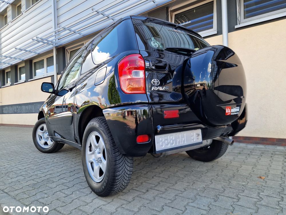 Toyota RAV4 1.8 VVT-i Terra 2WD - 12