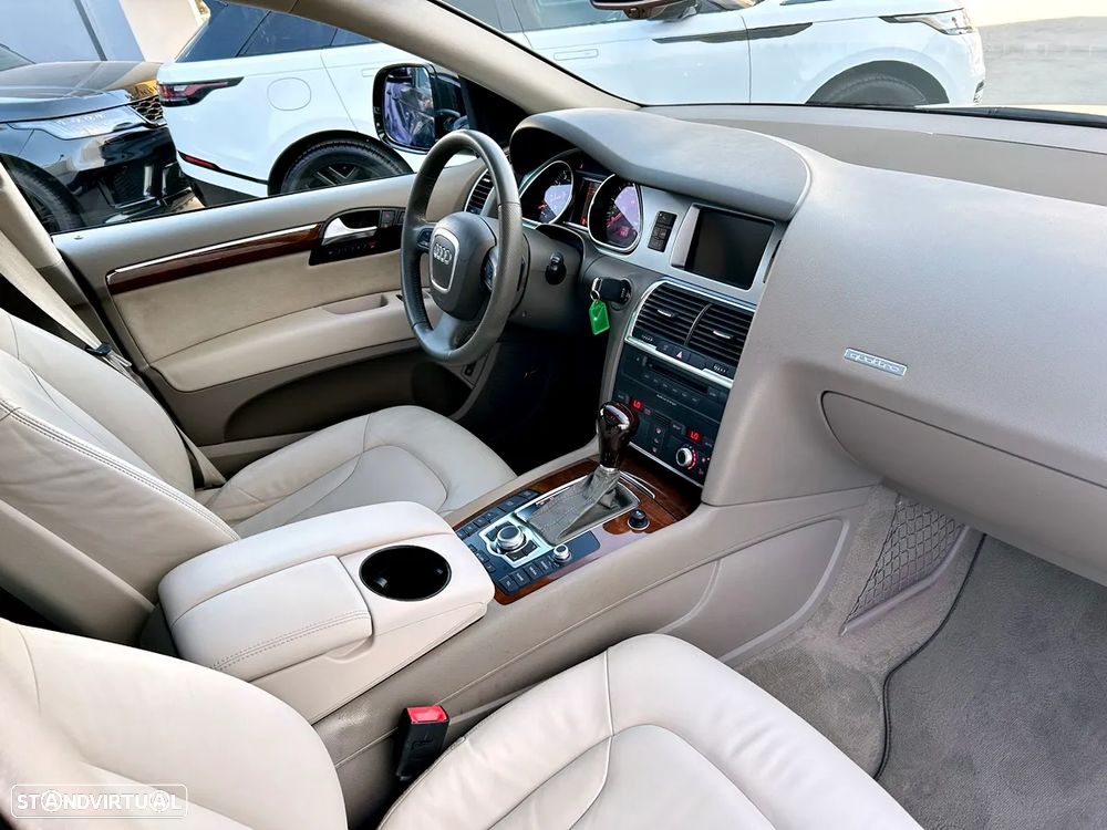 Audi Q7 4.2 V8 FSi quattro S-line Tiptronic - 47