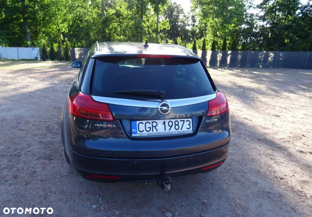 Opel Insignia - 15