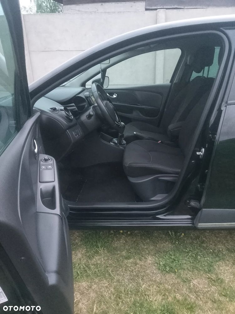 Renault Clio 1.2 16V Life Euro6 - 14
