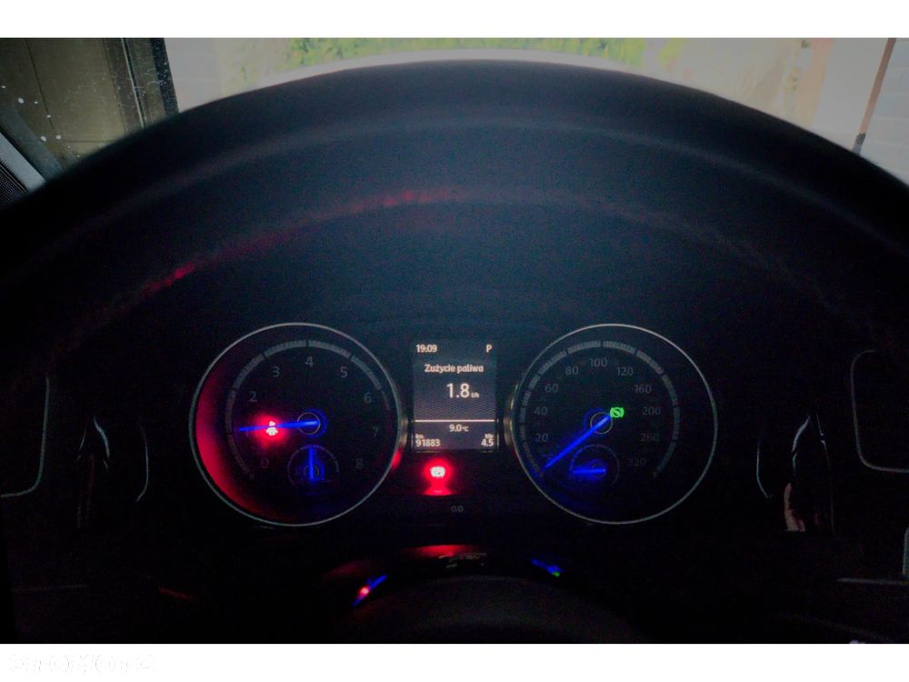 Volkswagen Golf - 15