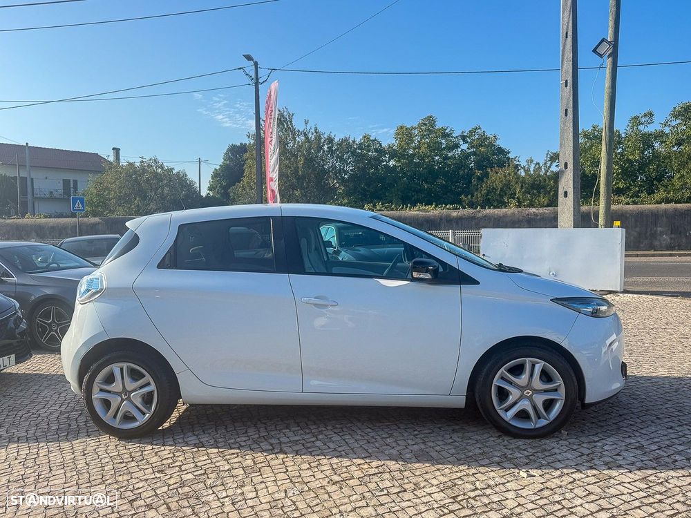 Renault Zoe (s/ Bateria) Life 40 Flex - 5