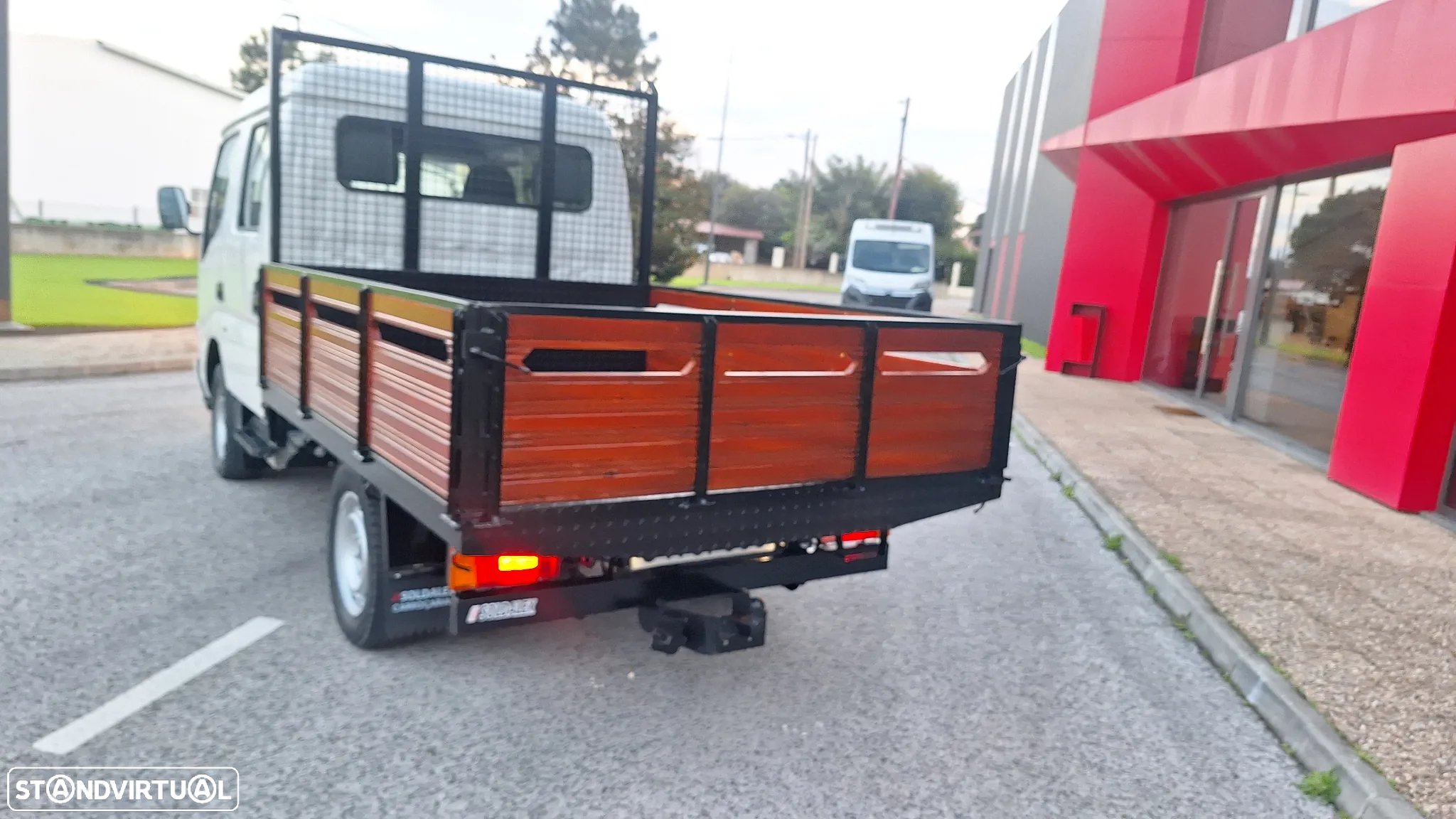 Toyota Dyna 100 cab dupla - 6