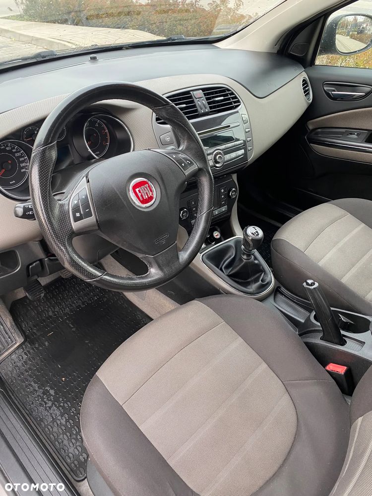 Fiat Bravo - 12
