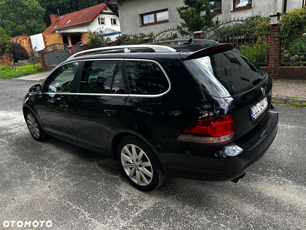 Volkswagen Golf - 11