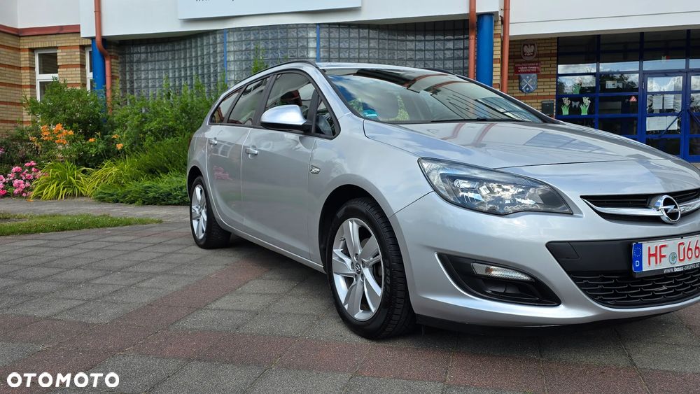 Opel Astra - 35