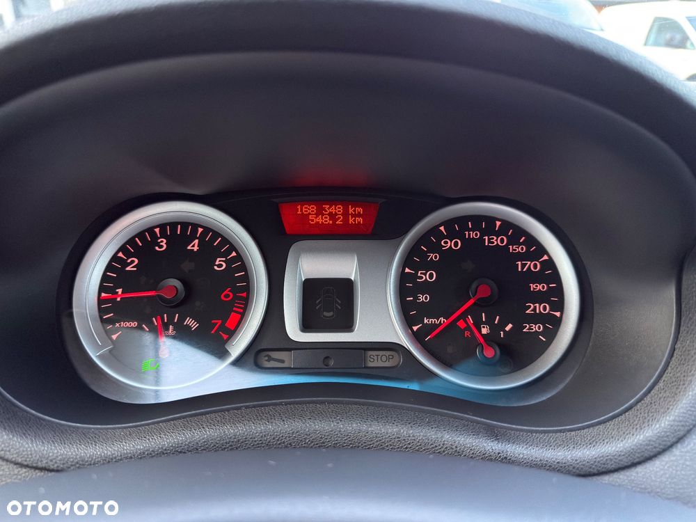 Renault Clio 1.2 16V All Inclusive - 22