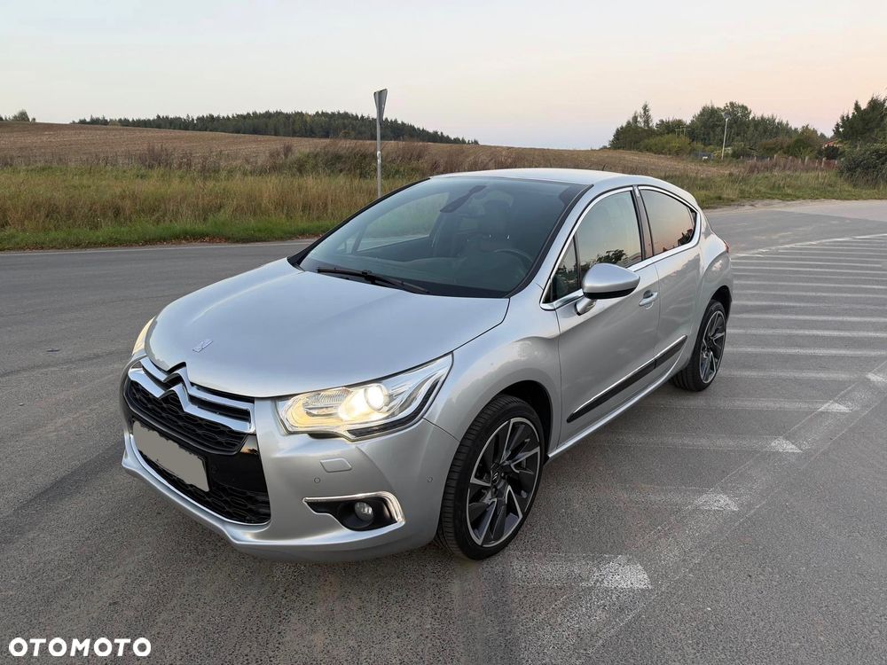 DS Automobiles DS 4 - 8