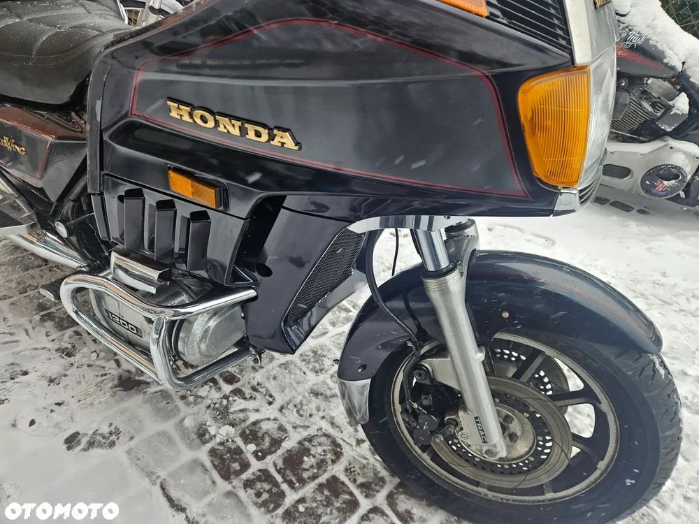 Honda GL - 4