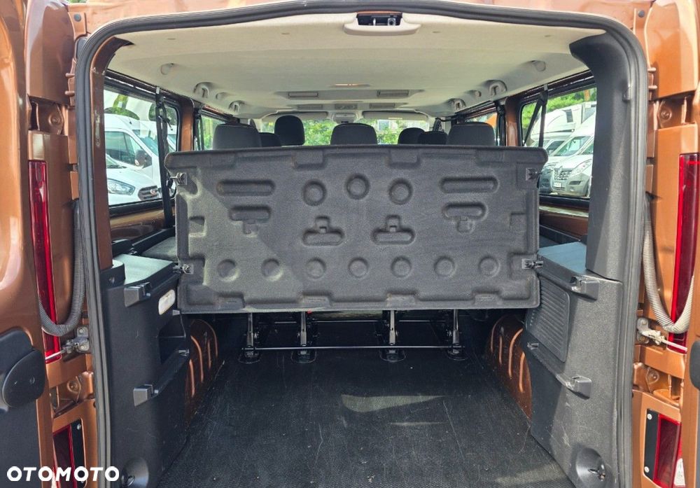 Renault Trafic - 30