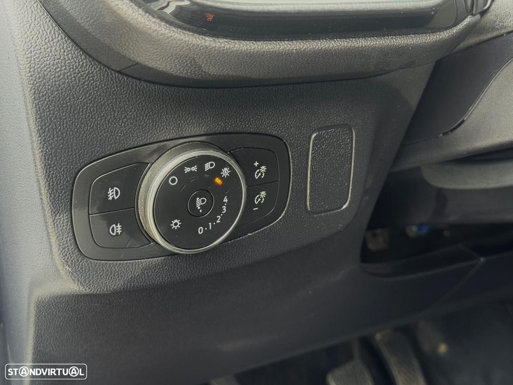 Ford Puma 1.0 EcoBoost MHEV Titanium - 14