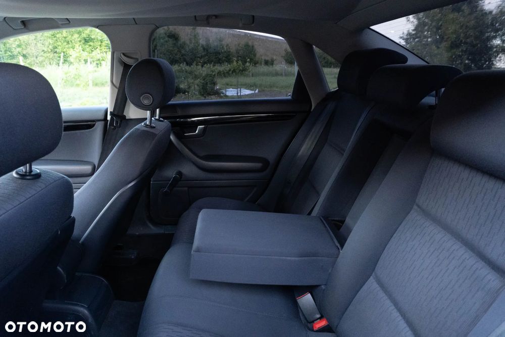 Audi A4 Limousine 1.8T - 7