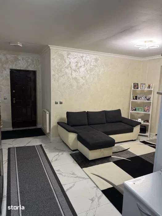 Apartament de vanzare 3 camere 50 mp 2 balcoane zona Floresti Florilo — fotografia 1