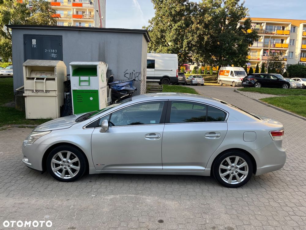 Toyota Avensis 2.0 Sol plus MS - 2