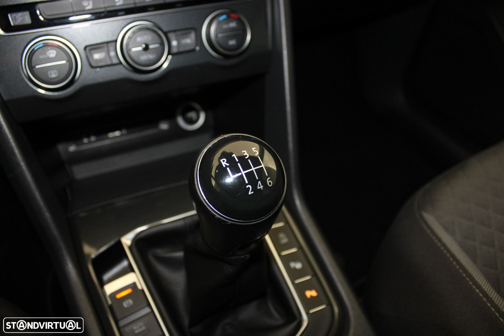 VW Tiguan 2.0 TDI Confortline - 22