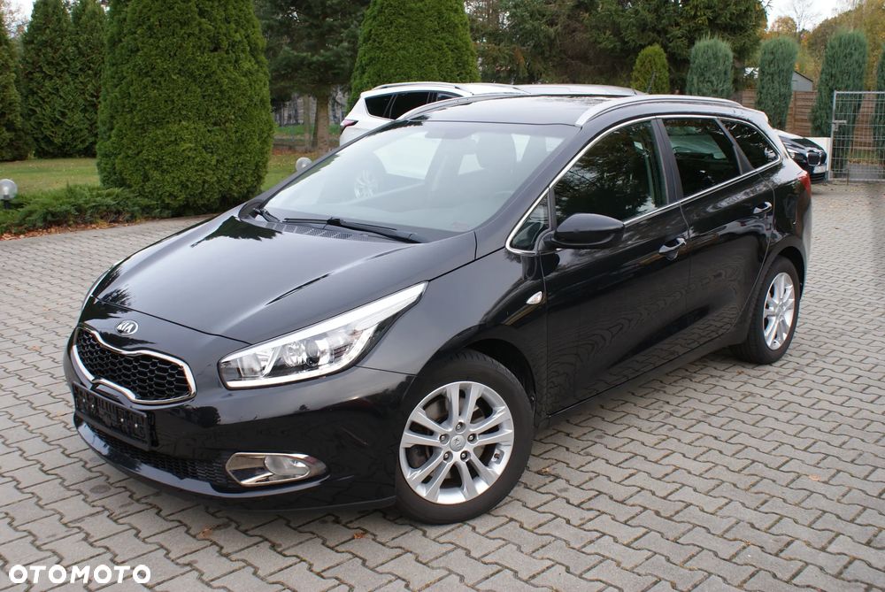 Kia Ceed - 1