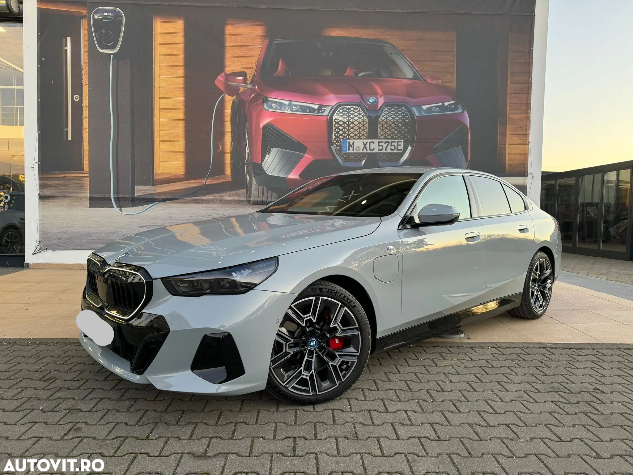 BMW Seria 5 550e xDrive AT PHEV - 1