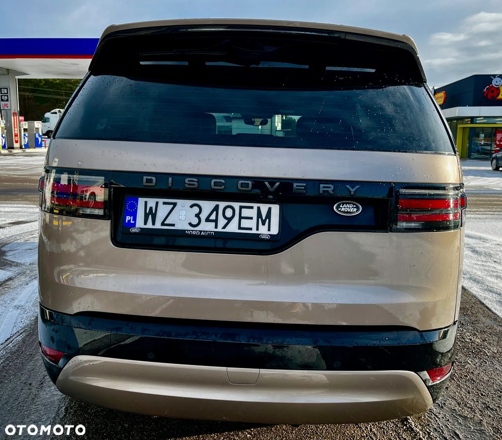 Land Rover Discovery 2.0 P300 R-Dynamic SE - 9